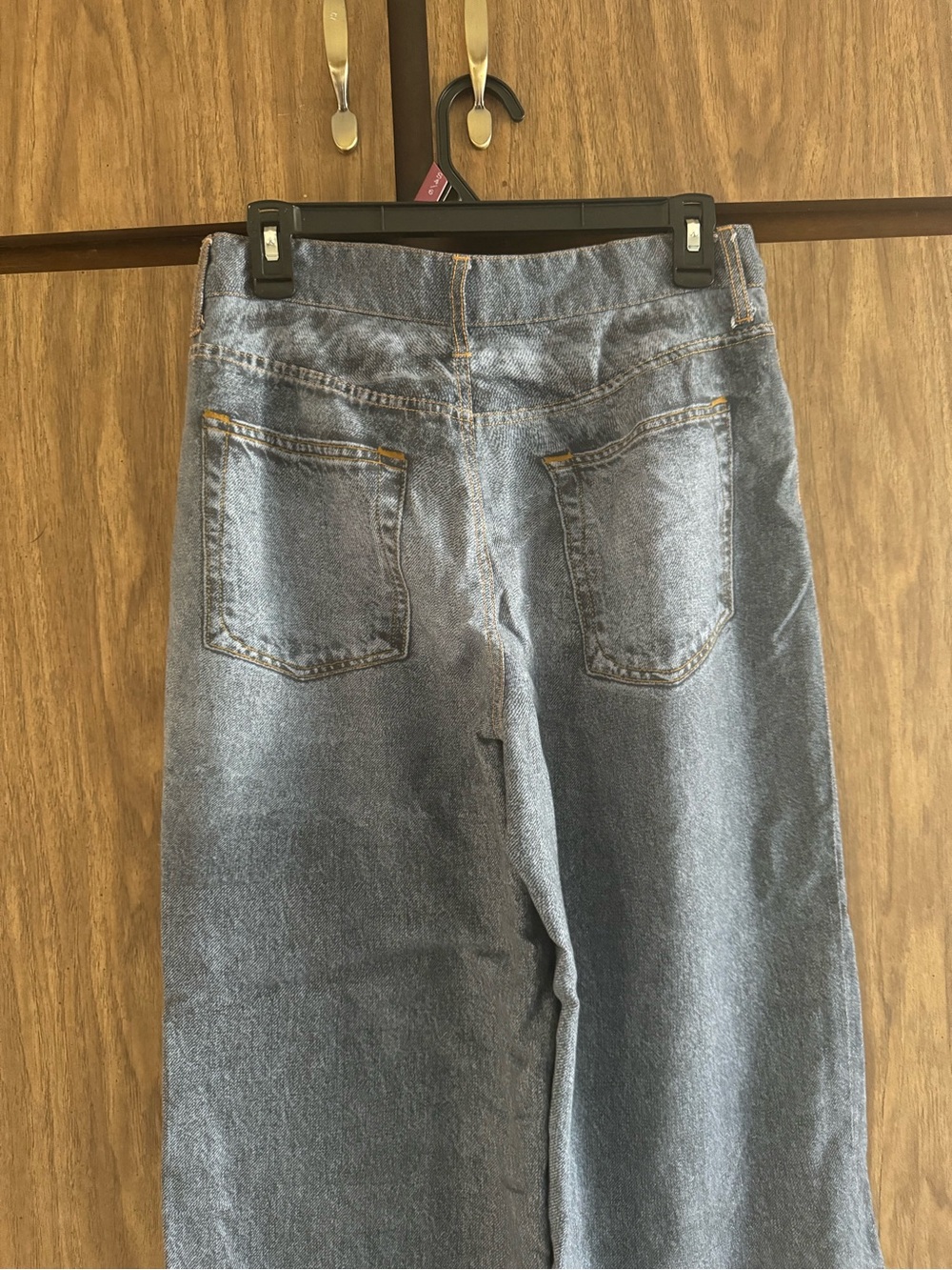 Jason Wu Wide-Leg High-Rise “Sweat Pant” Jeans in Washed Blue Denim - Picture 6 of 9